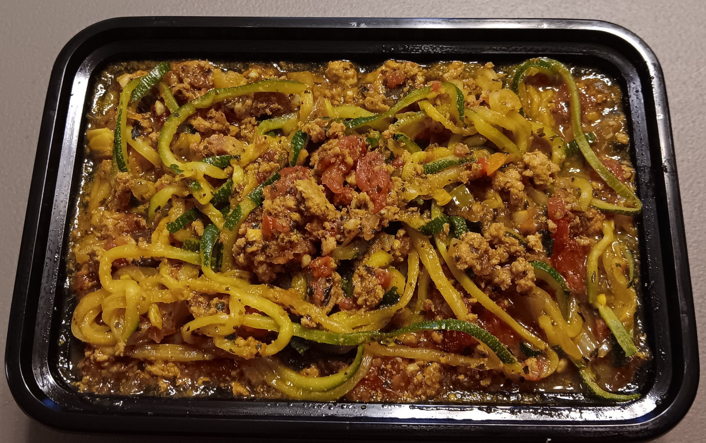 MINI MEAL _ Keto/Low Carb/Low Calorie/Gluten-Free - Keto Ground Turkey Spaghetti Zoodles (340 Calories, 27g Carbs, 18g Fat, 23g Protein)