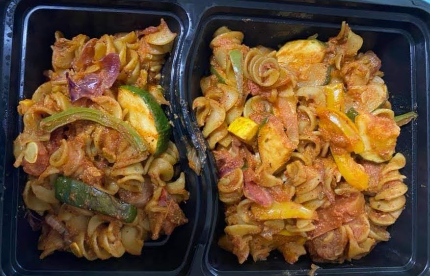 VEGAN_ Low Carb/Low Calorie/Gluten-Free - Chickpea Veggie Pasta w/Zucchini &Yellow Squash (338 Calories, 66g Carbs, 3.7g Fat, 20g Protein)