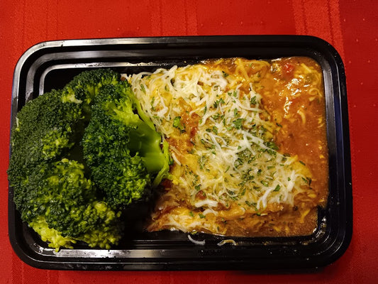 MINI_Low Carb/ Low Calorie-Mozzarella Chicken Parmesan w_Fresh Broccoli )(289 Calories, 27g Carbs, 3g Fat, 14g Protein)