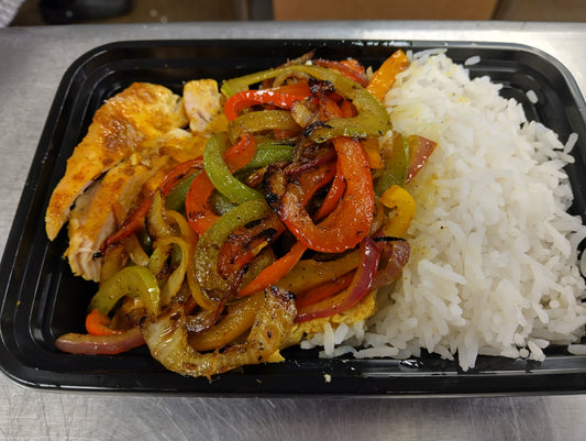 MINI_ /Low Carb/Low Calorie -Lime Chicken w/ mixed Peppers & Balsamic Rice- 357 Calories, 15g Carbs, 17g Fat, 24g Protein)